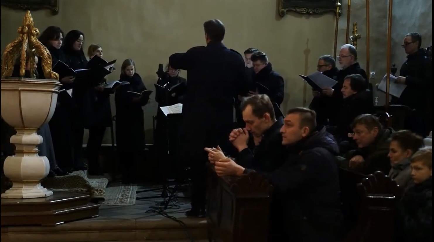 Requiem w Olesznie 21 listopada 2022 r. – ujęcie 4